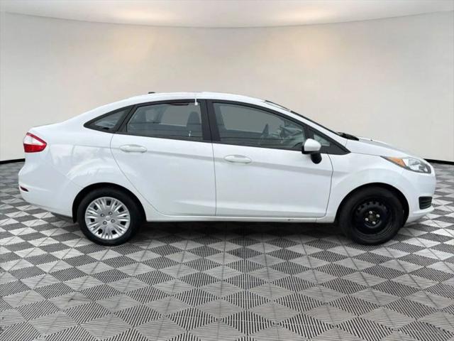 2016 Ford Fiesta S