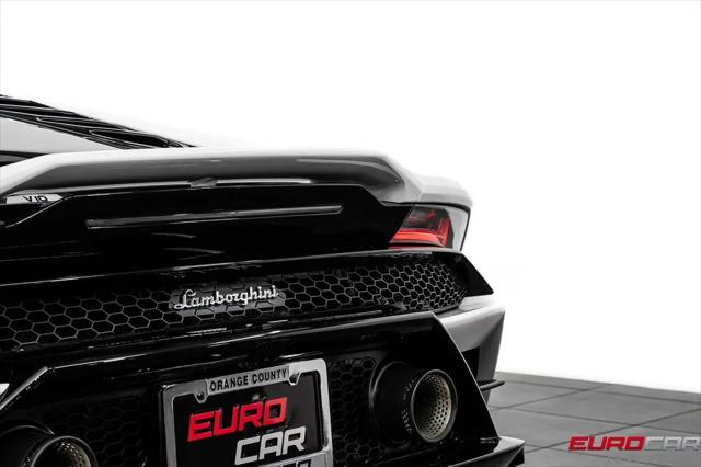 2022 Lamborghini Huracan Evo Coupe