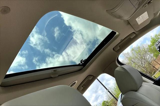 2024 Buick Enclave Essence FWD