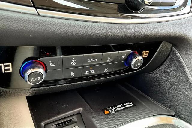 2024 Buick Enclave Essence FWD
