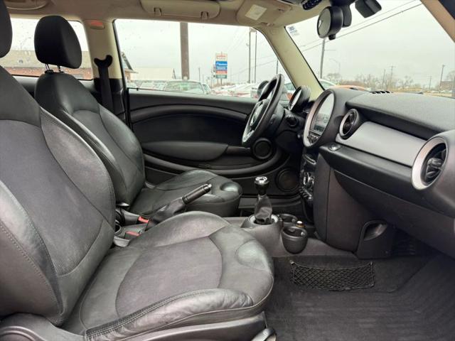 2013 MINI Hardtop Cooper