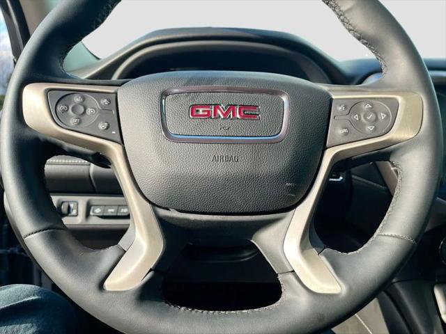 2023 GMC Acadia AWD Denali