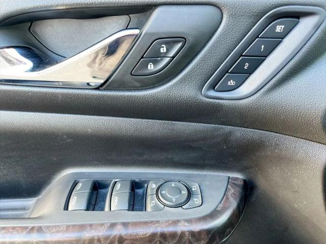 2023 GMC Acadia AWD Denali