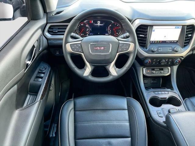 2023 GMC Acadia AWD Denali