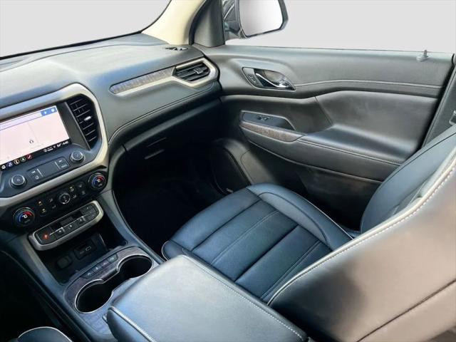 2023 GMC Acadia AWD Denali