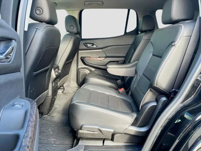 2023 GMC Acadia AWD Denali