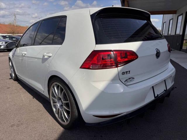 2015 Volkswagen Golf GTI 2.0T SE 4-Door