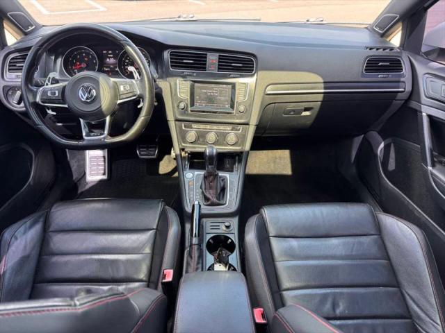 2015 Volkswagen Golf GTI 2.0T SE 4-Door