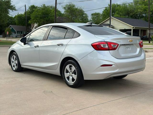2018 Chevrolet Cruze LS Auto