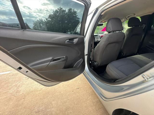 2018 Chevrolet Cruze LS Auto