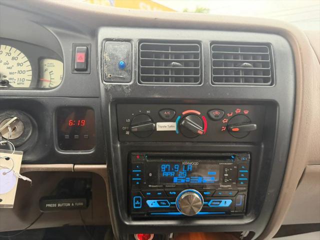 2004 Toyota Tacoma PreRunner V6