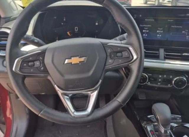 2025 Chevrolet Trax FWD LT