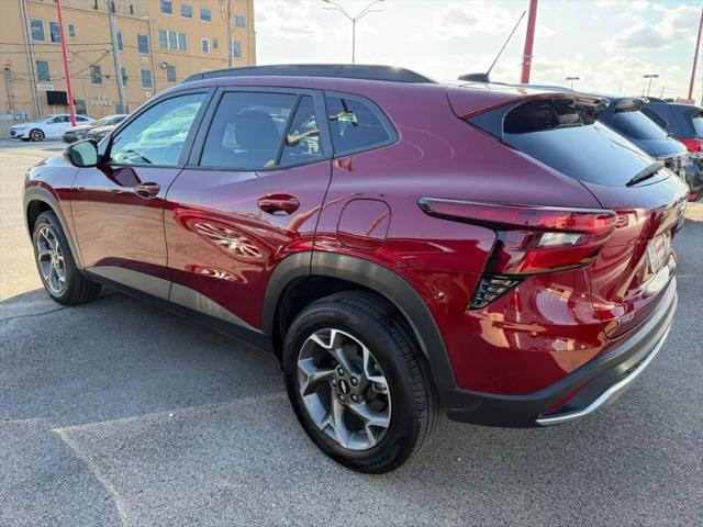2025 Chevrolet Trax FWD LT
