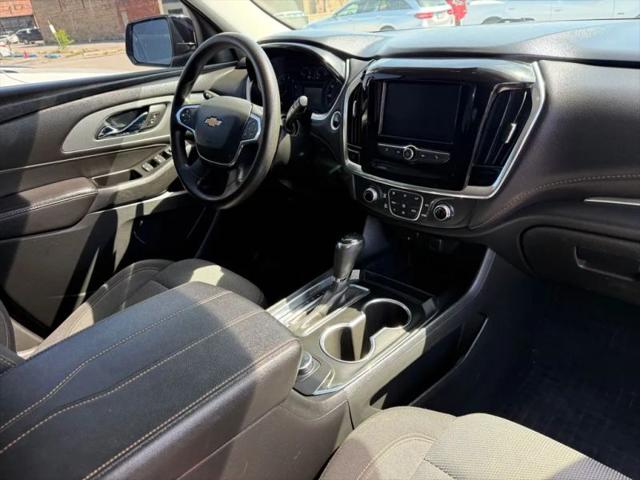 2020 Chevrolet Traverse AWD LS