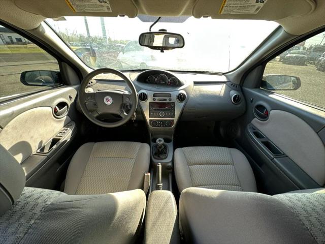 2007 Saturn Ion 2