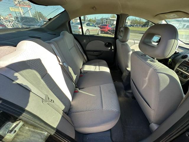 2007 Saturn Ion 2