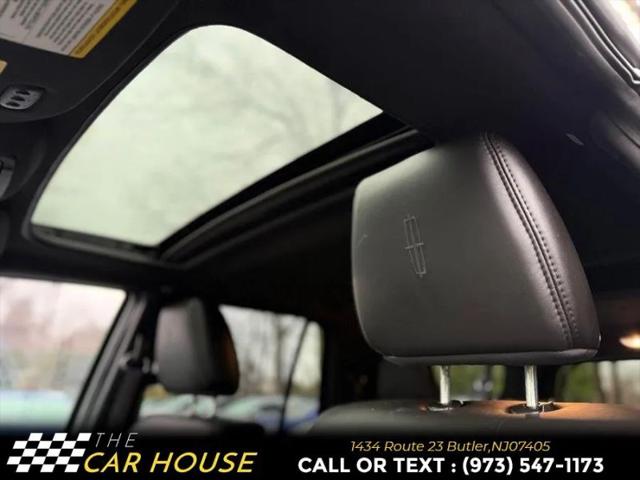 2013 Lincoln Navigator L Base