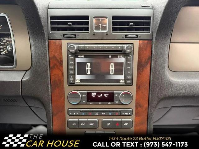 2013 Lincoln Navigator L Base
