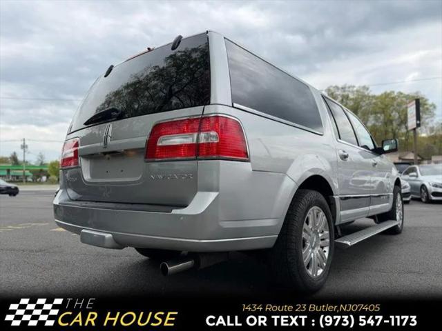 2013 Lincoln Navigator L Base