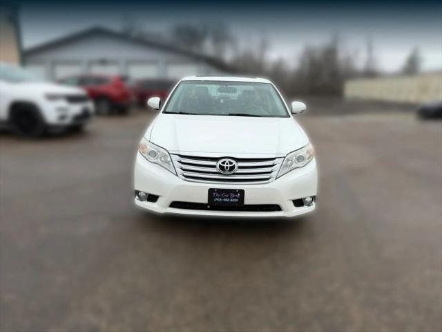 2012 Toyota Avalon Limited for sale in Zimmerman, MN