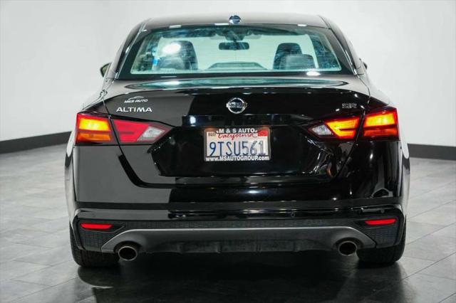 2022 Nissan Altima SR FWD