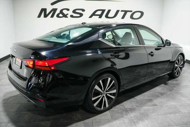 2022 Nissan Altima SR FWD