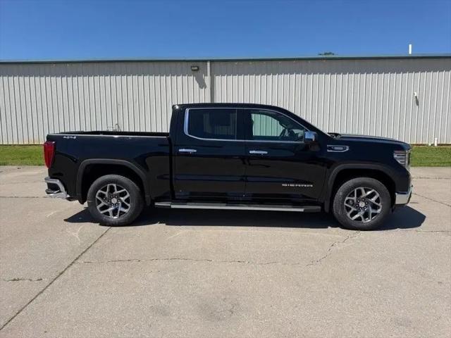 2026 GMC Sierra 1500 Crew Cab, Short Bed, SLT, 4WD