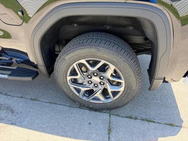 2026 GMC Sierra 1500 Crew Cab, Short Bed, SLT, 4WD