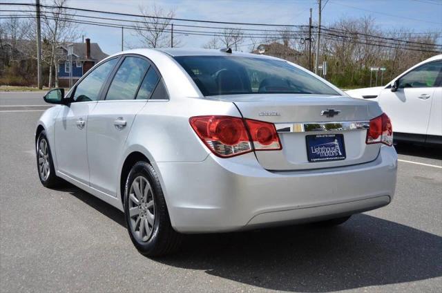 2011 Chevrolet Cruze LS