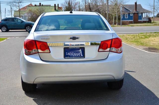 2011 Chevrolet Cruze LS