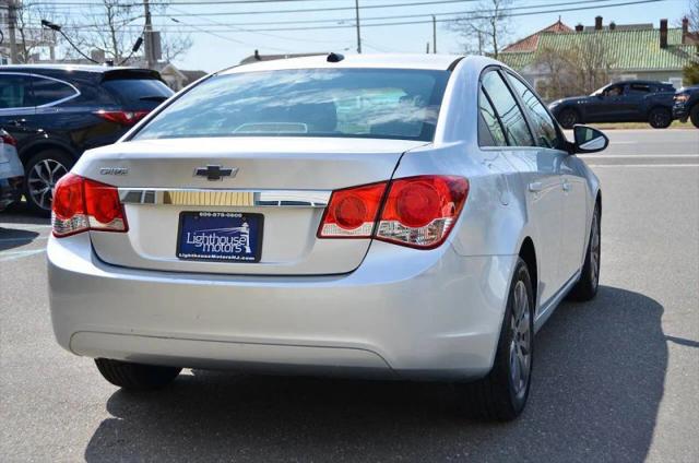 2011 Chevrolet Cruze LS