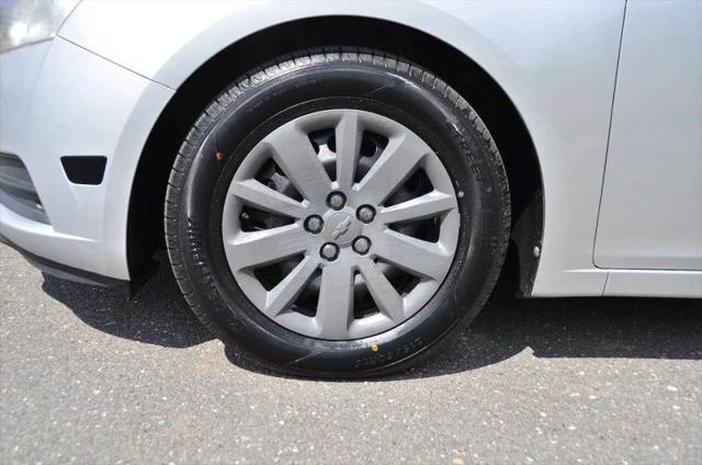 2011 Chevrolet Cruze LS