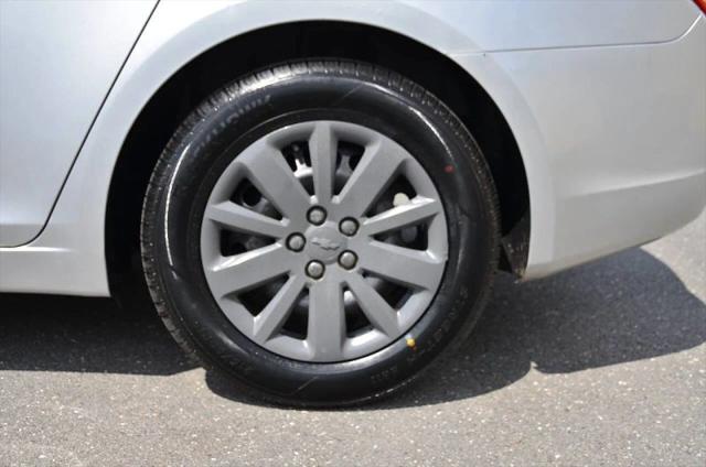 2011 Chevrolet Cruze LS