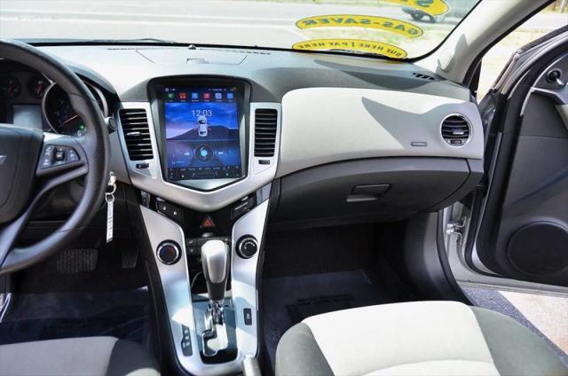 2011 Chevrolet Cruze LS