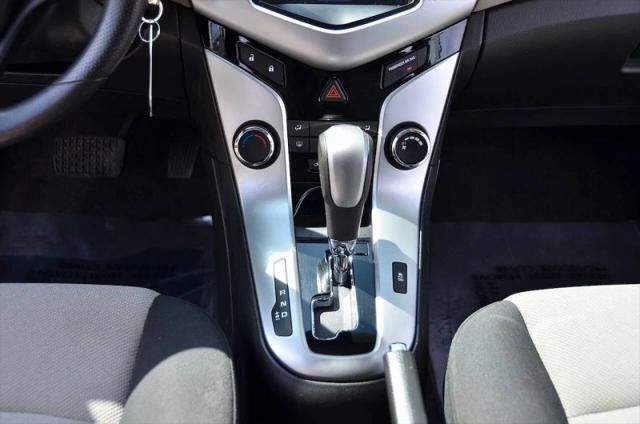 2011 Chevrolet Cruze LS
