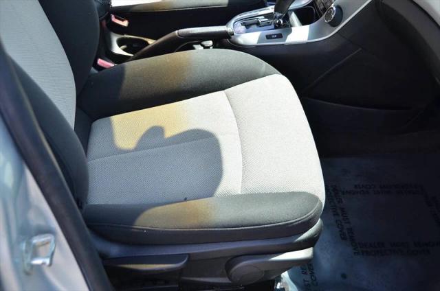 2011 Chevrolet Cruze LS