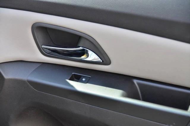2011 Chevrolet Cruze LS