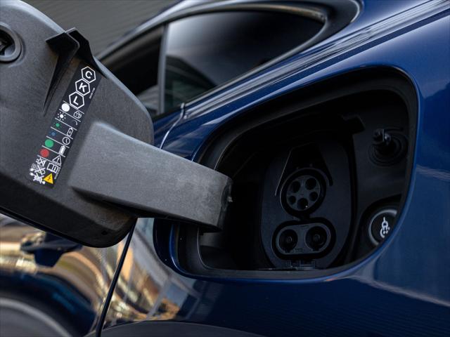 2026 Porsche Macan Electric Unknown