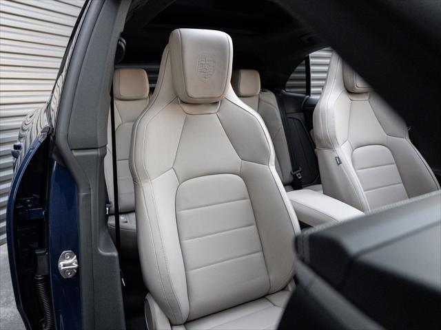 2026 Porsche Macan Electric Unknown