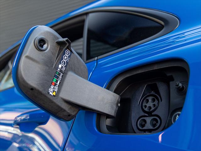 2026 Porsche Macan Electric Unknown