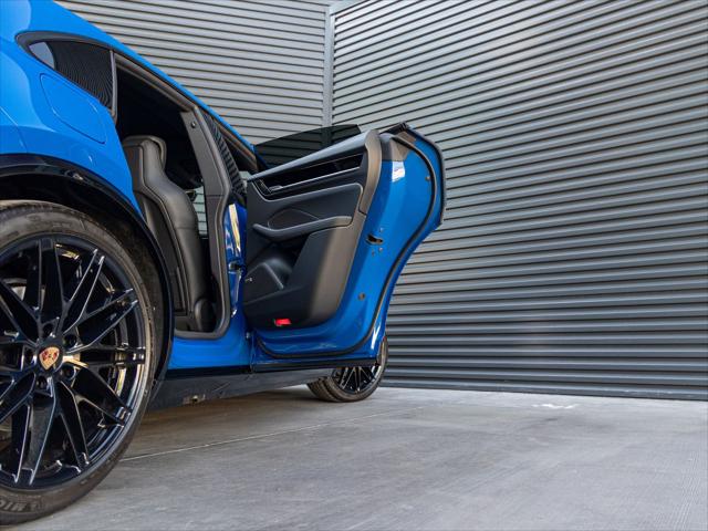 2026 Porsche Macan Electric Unknown