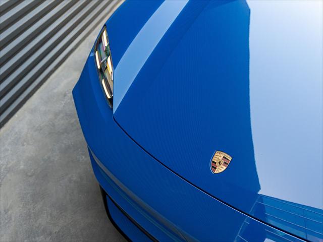 2026 Porsche Macan Electric Unknown