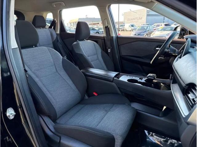 2023 Nissan Rogue SV FWD
