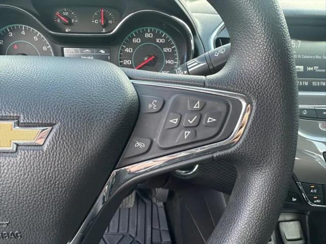2017 Chevrolet Cruze LT Auto