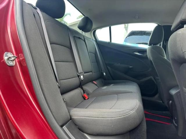 2017 Chevrolet Cruze LT Auto