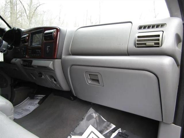 2005 Ford F-250 Lariat