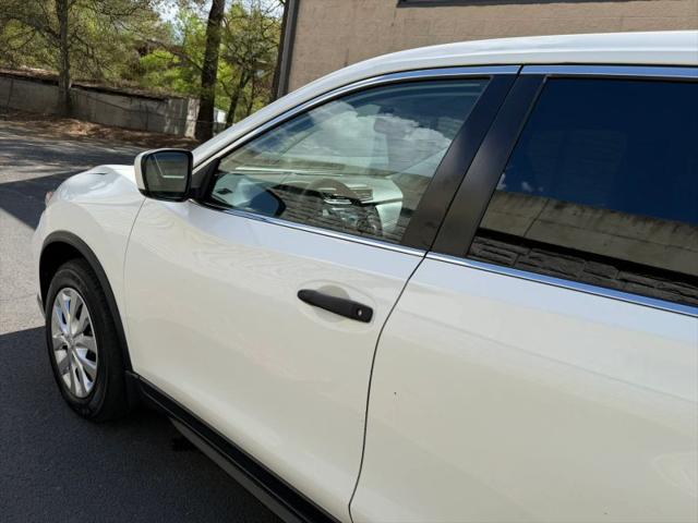 2017 Nissan Rogue S