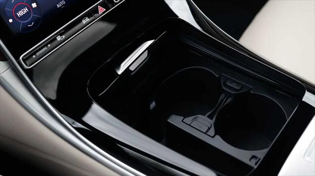 2026 Mercedes-Benz C-CLASS C 300 C 300