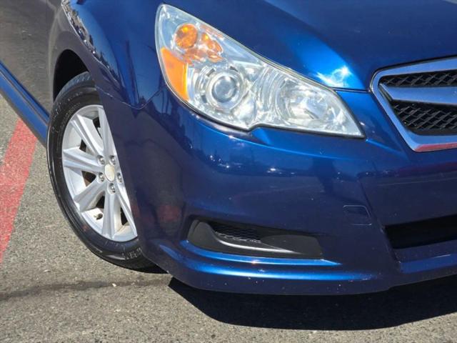 2011 Subaru Legacy 2.5i Premium