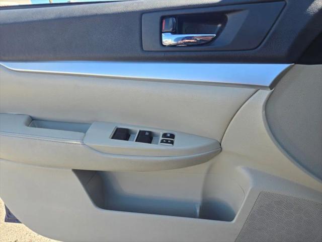 2011 Subaru Legacy 2.5i Premium